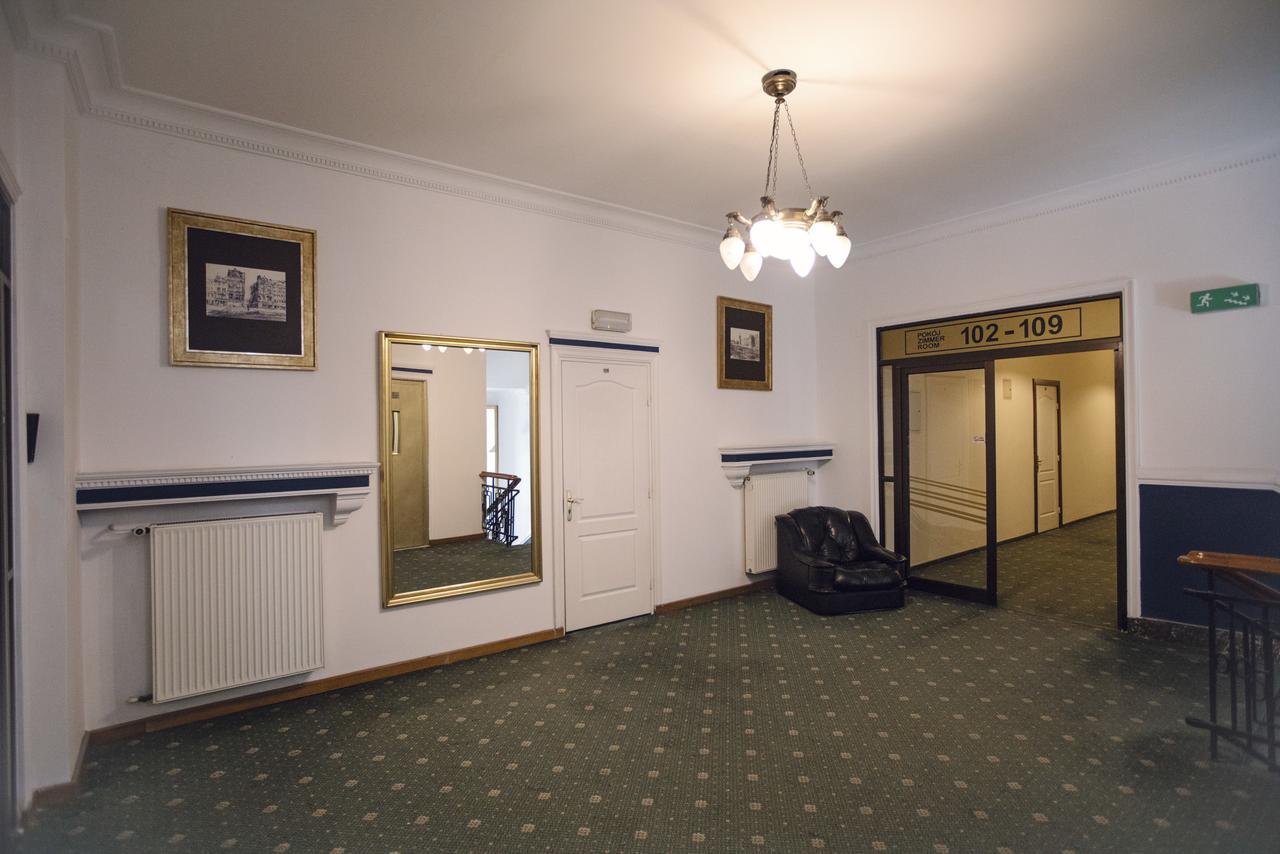 Bristol Economy Bed and Breakfast Μπίτομ Εξωτερικό φωτογραφία